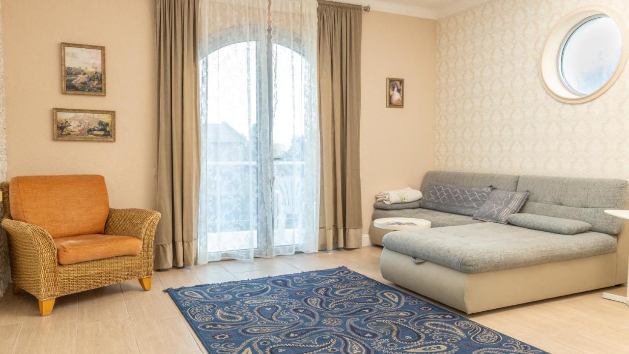 Villa Aurora Петровац Экстерьер фото